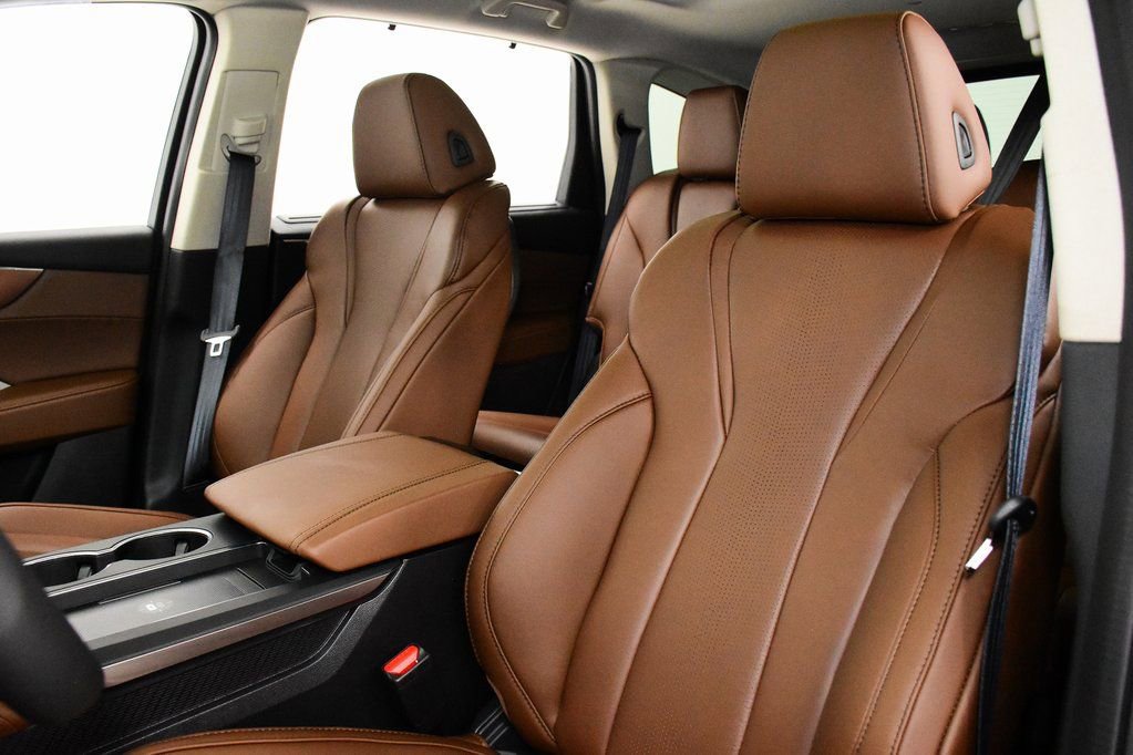 Used 2025 Acura MDX w/ Technology Package image 10