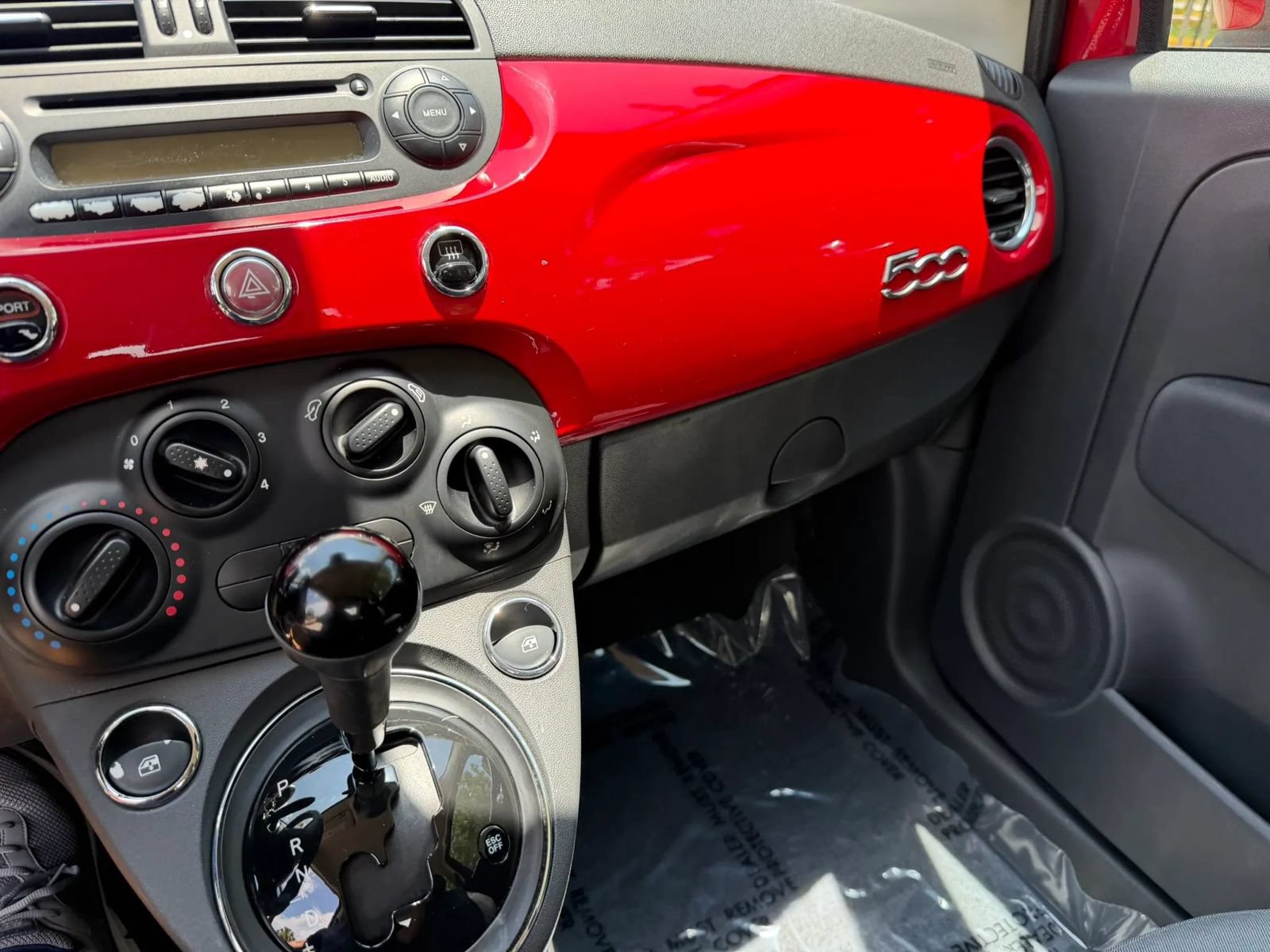 Used 2015 FIAT 500 Pop FWD image 36