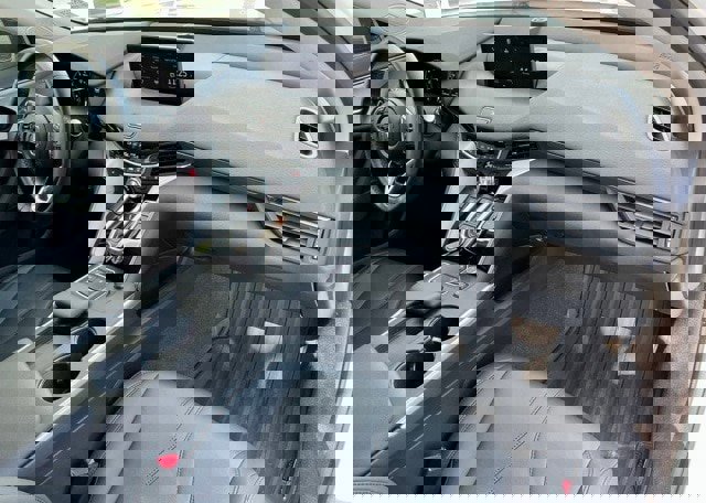 Used 2023 Acura TLX image 15