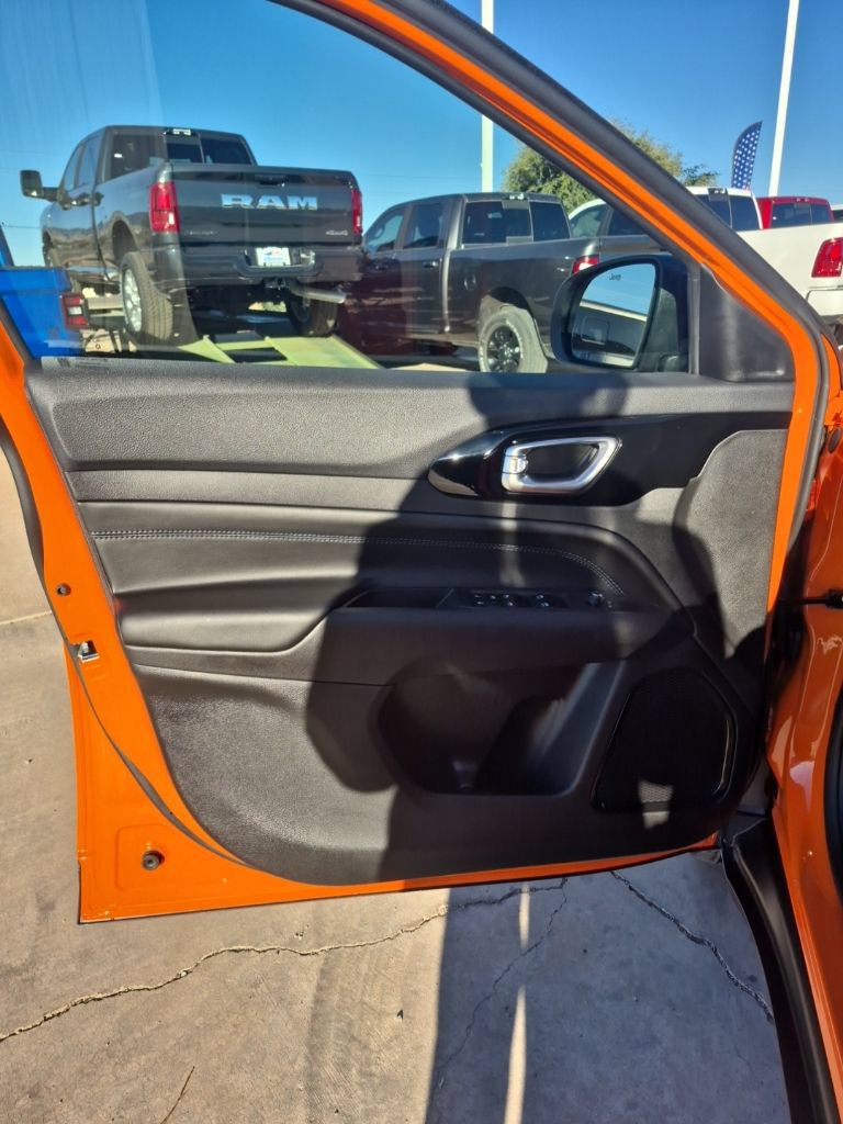 New 2026 Jeep Compass Latitude AWD/4WD image 13