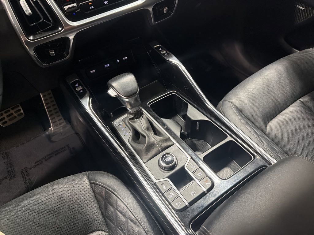 Used 2021 Kia Sorento SX image 17