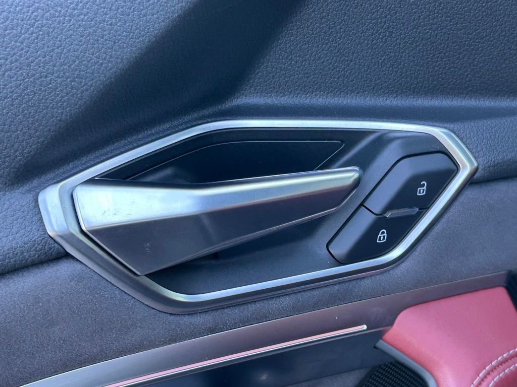 Used 2023 Audi e-tron S Premium Plus w/ Black Optic Package image 78