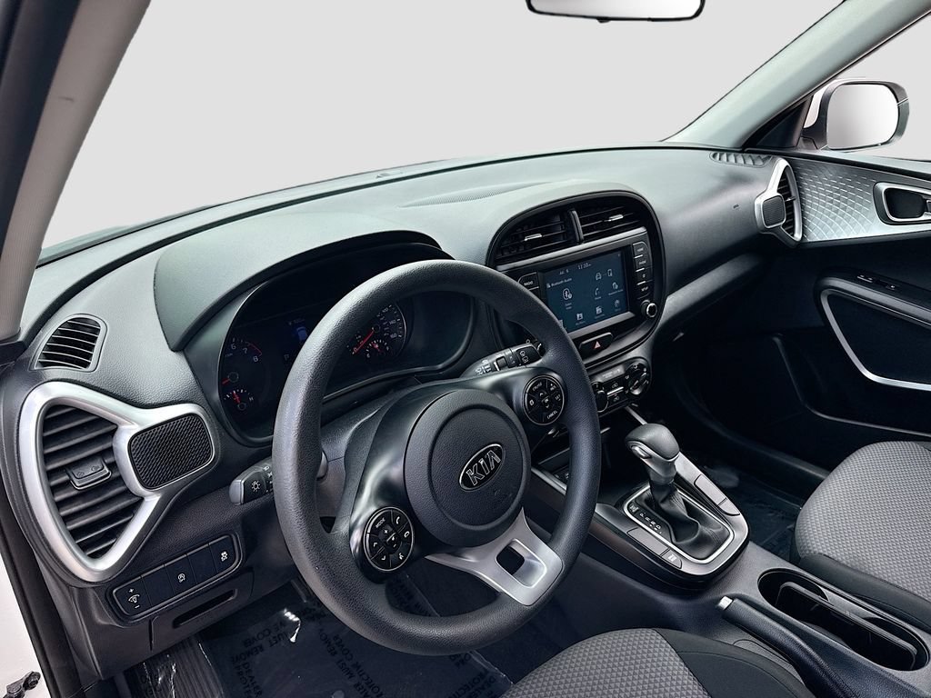 Used 2020 Kia Soul LX FWD image 9