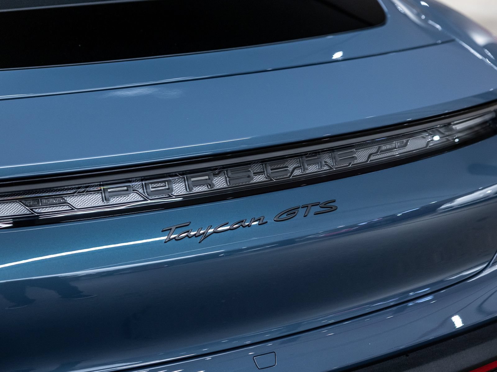 New 2026 Porsche Taycan GTS AWD/4WD image 25