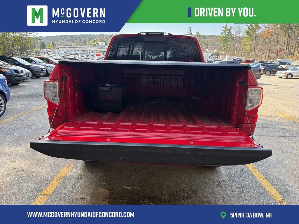 Used 2021 Nissan Titan SV w/ SV Convenience Package AWD/4WD image 9