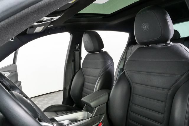 Used 2024 Alfa Romeo Tonale Ti AWD/4WD image 2