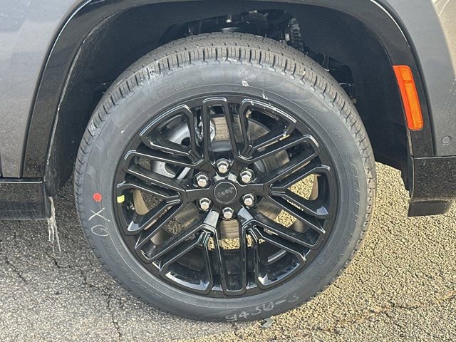 New 2026 Jeep Grand Wagoneer L Limited image 15