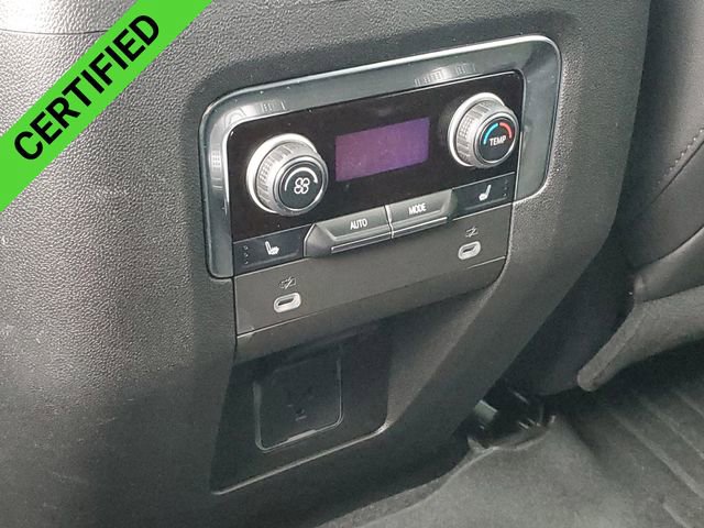 Used 2023 Chevrolet Suburban RST w/ Luxury Package image 22