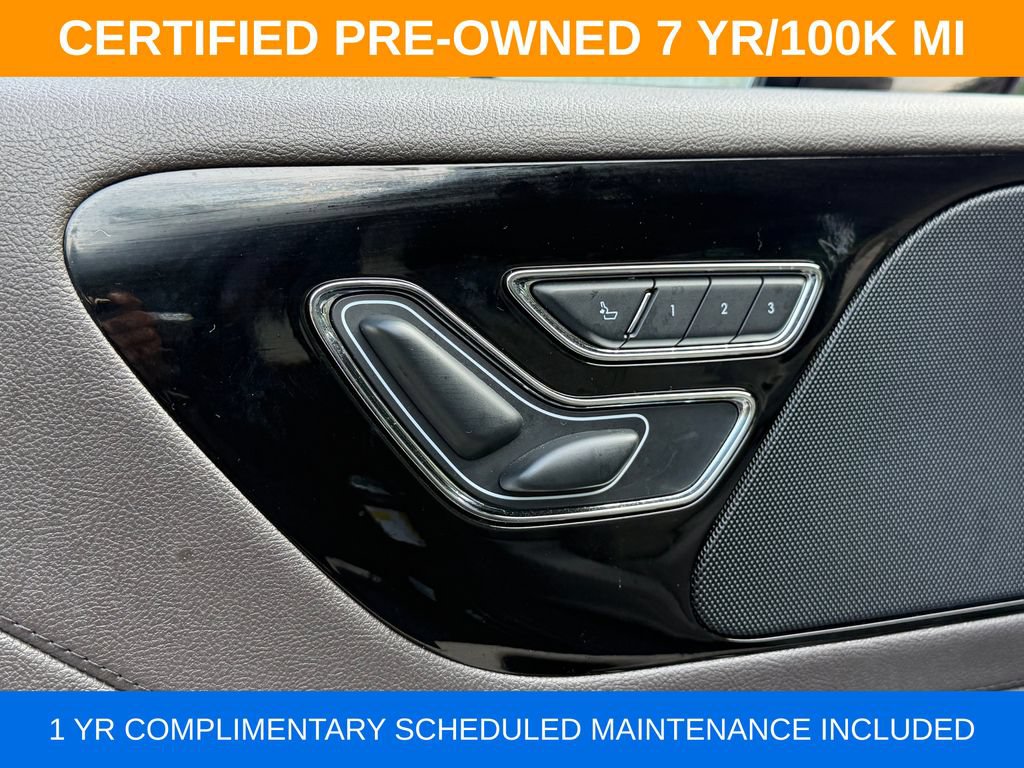 Used 2022 Lincoln Aviator AWD w/ Premium Package image 34