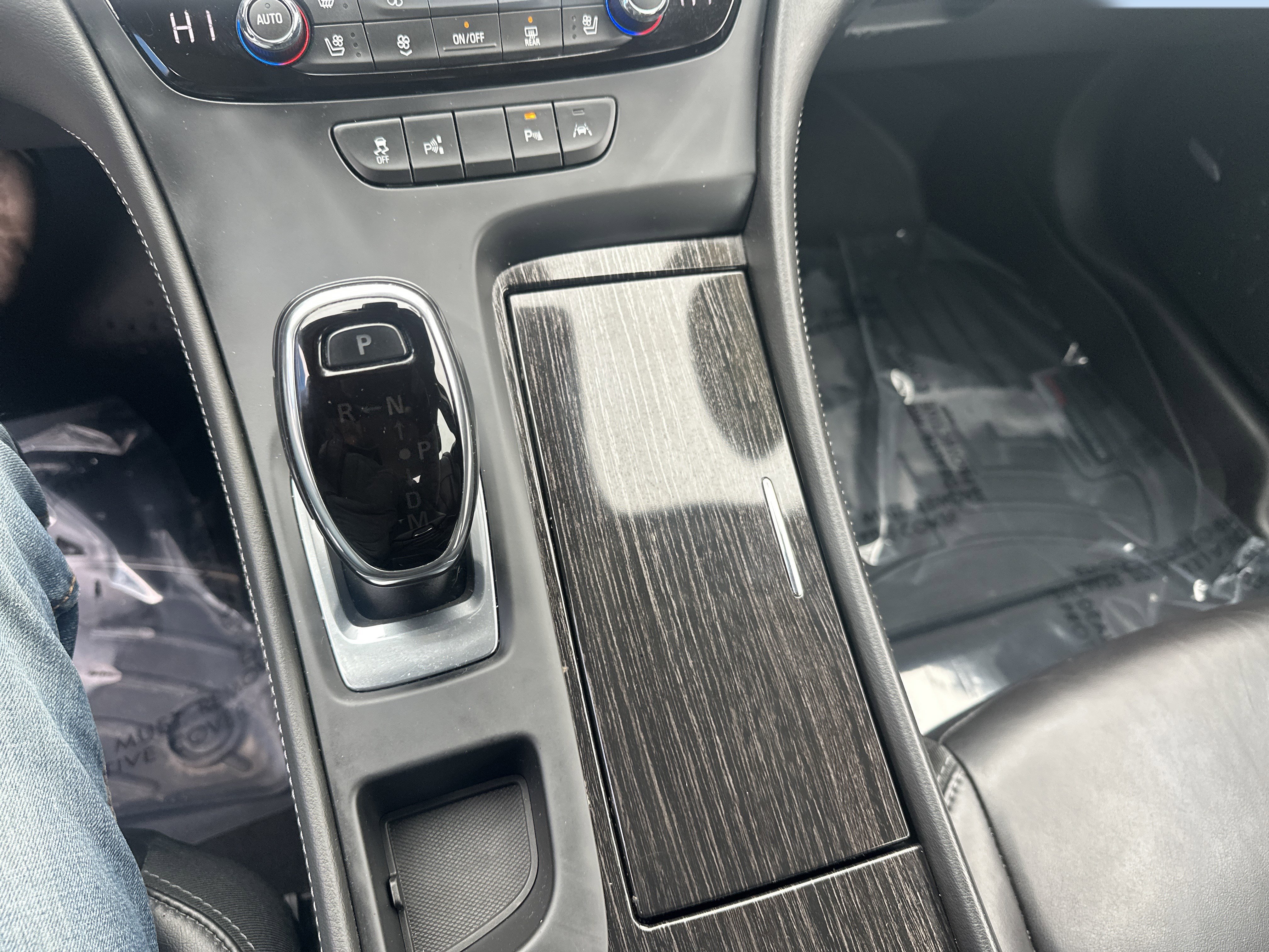 Certified 2018 Buick LaCrosse Premium w/ Driver Confidence Package #2 image 14