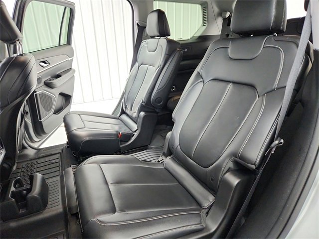 Used 2022 Jeep Grand Cherokee L Limited image 41
