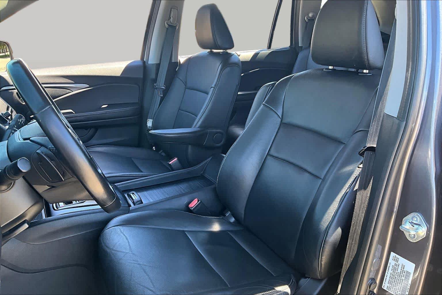 Used 2021 Honda Pilot Special Edition image 7