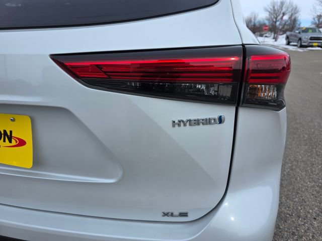 Used 2022 Toyota Highlander XLE image 10