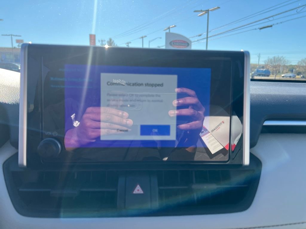 New 2025 Toyota RAV4 XLE image 20