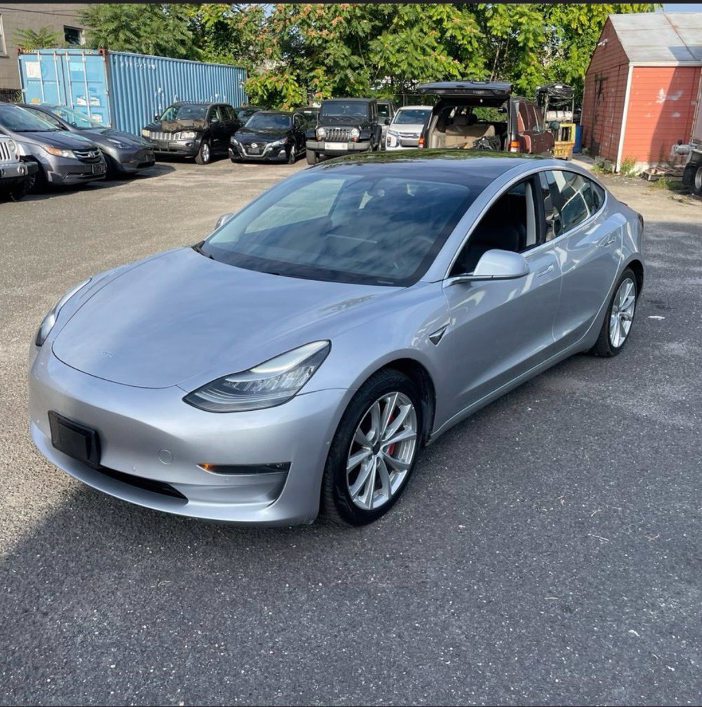 Used 2018 Tesla Model 3 Performance AWD/4WD image 2