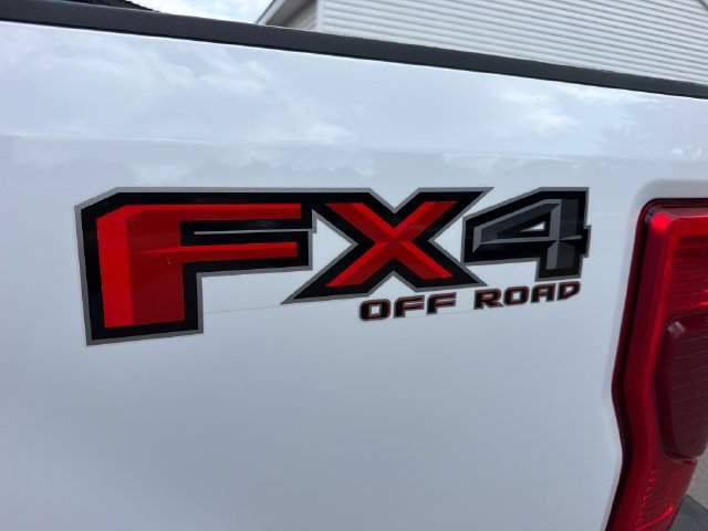 Used 2021 Ford F250 XLT w/ XLT Premium Package AWD/4WD image 10