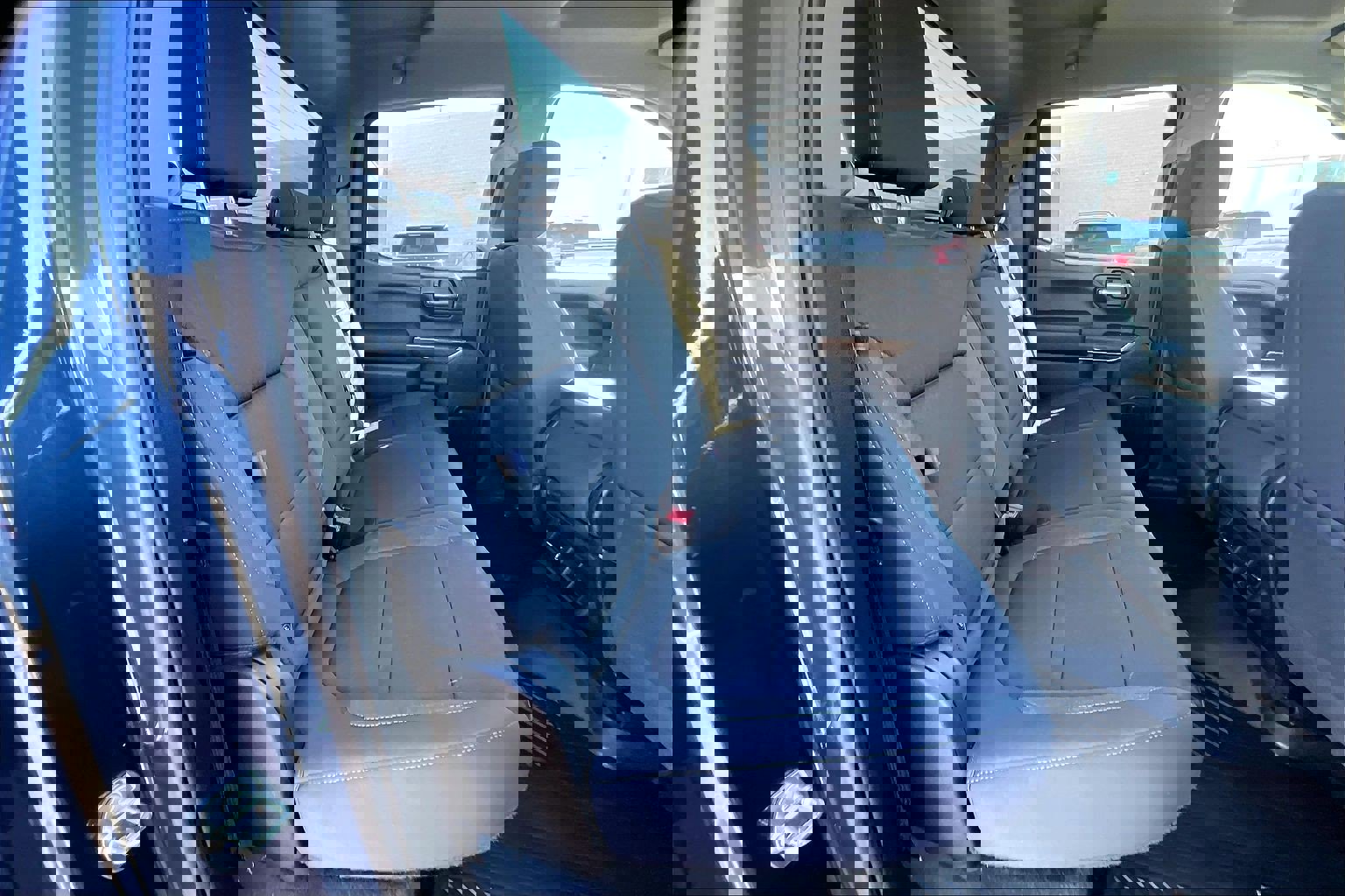 Used 2021 Chevrolet Silverado 1500 RST image 23