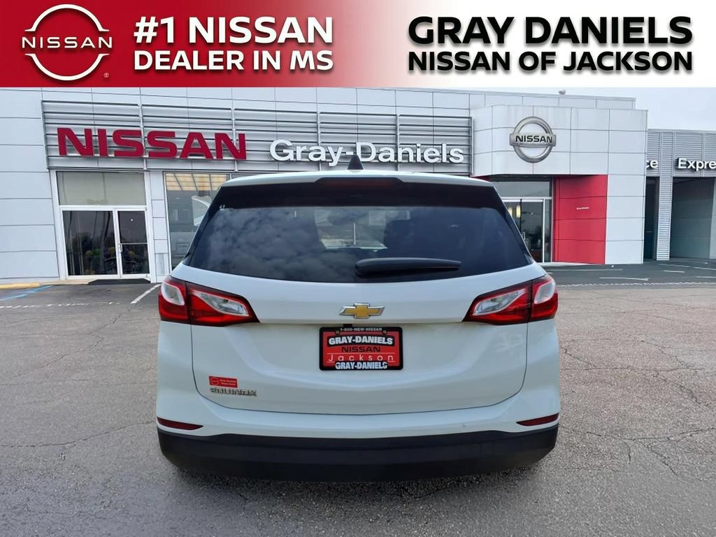 Used 2020 Chevrolet Equinox LS w/ LS Convenience Package FWD image 6