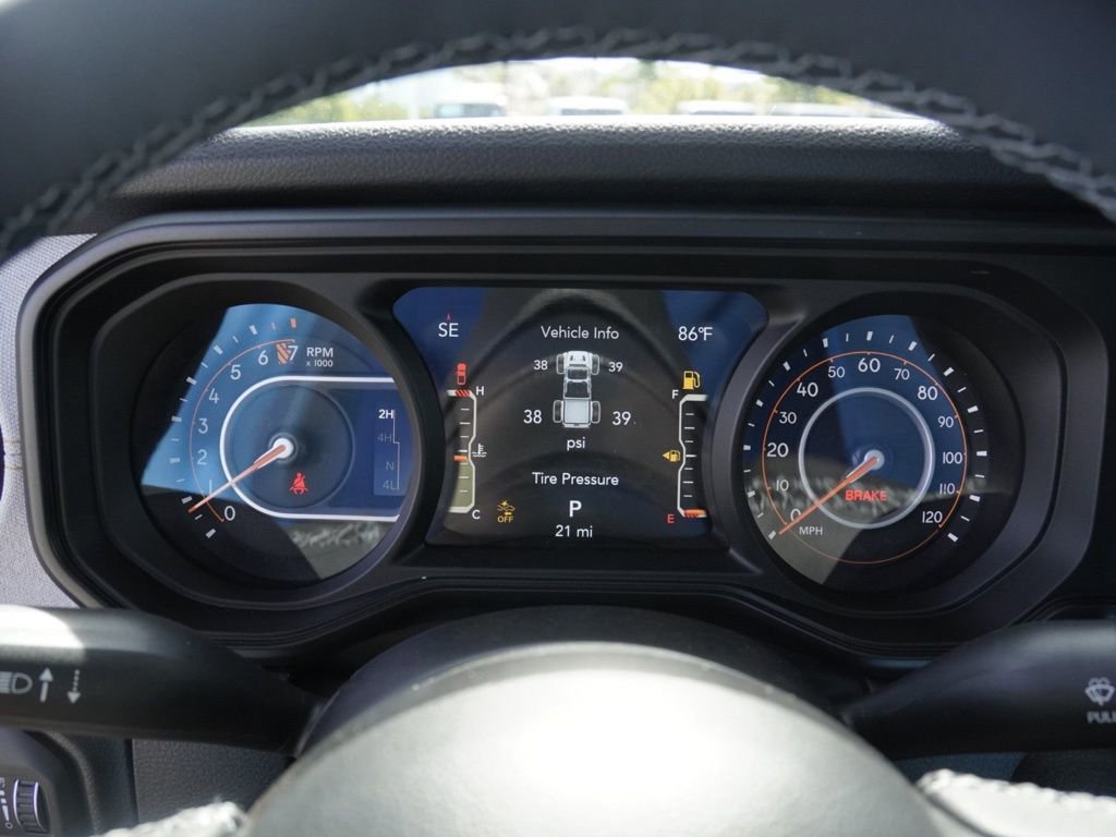 New 2026 Jeep Gladiator Sport image 13