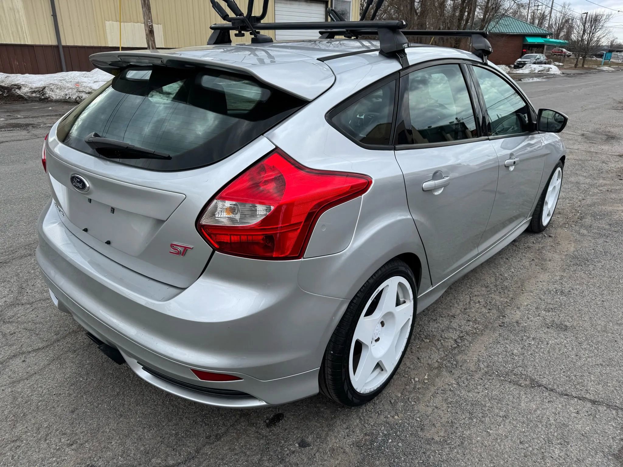 Used 2014 Ford Focus ST w/ Equipment Group 202A FWD image 5