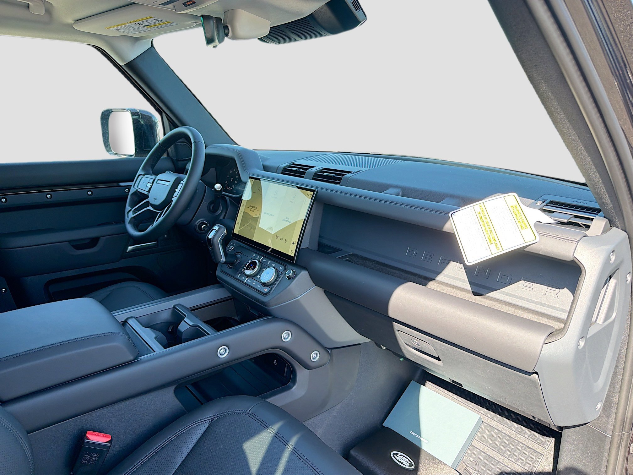 New 2026 Land Rover Defender 110 X-Dynamic SE image 14