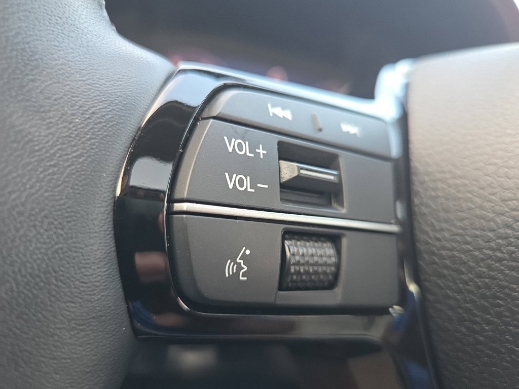 Used 2025 Honda Accord Touring image 35