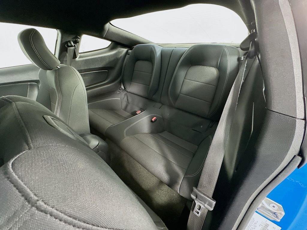 Used 2017 Ford Mustang Coupe image 23