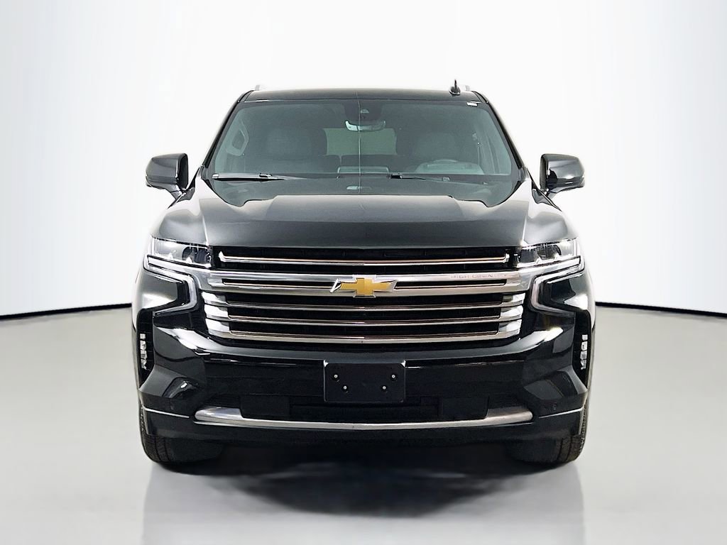 Used 2023 Chevrolet Tahoe High Country image 2