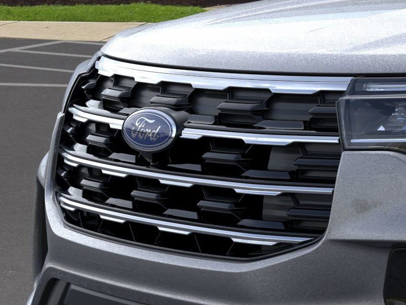 New 2025 Ford Explorer Active w/ Active Comfort Package image 17