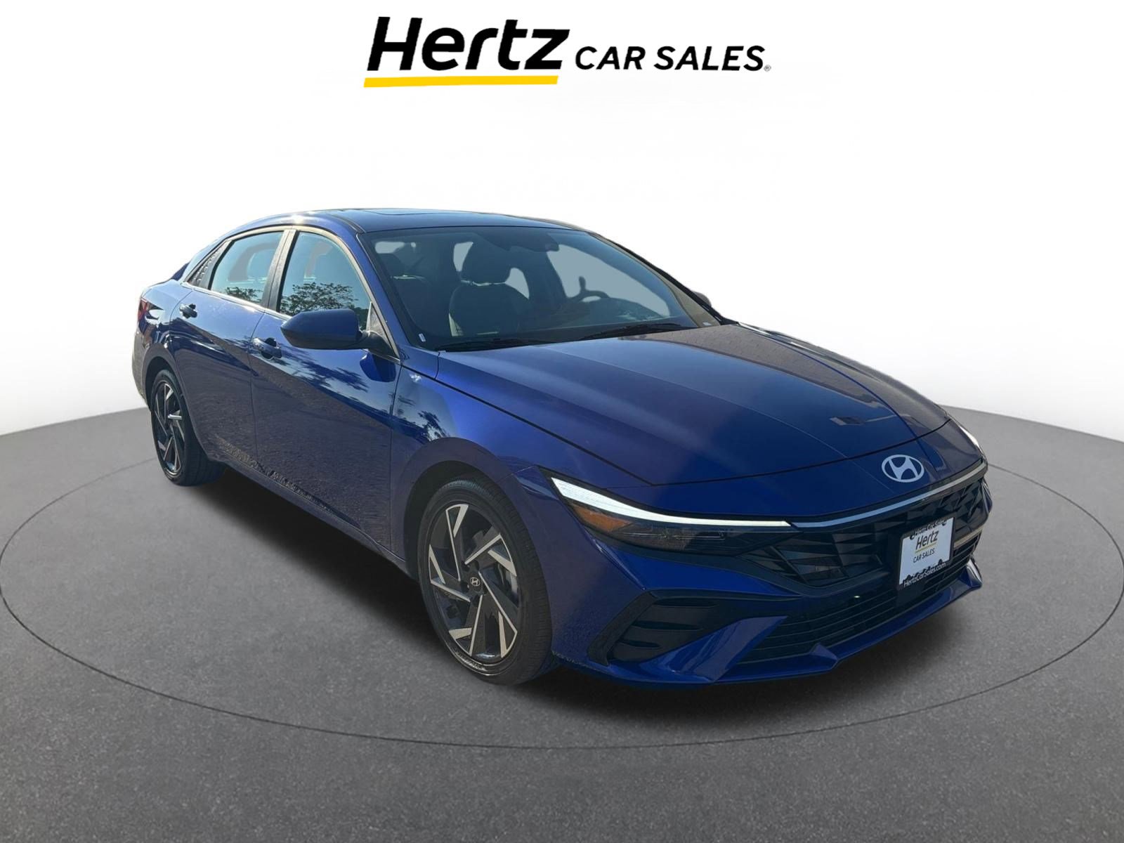 Used 2025 Hyundai Elantra SEL image 1