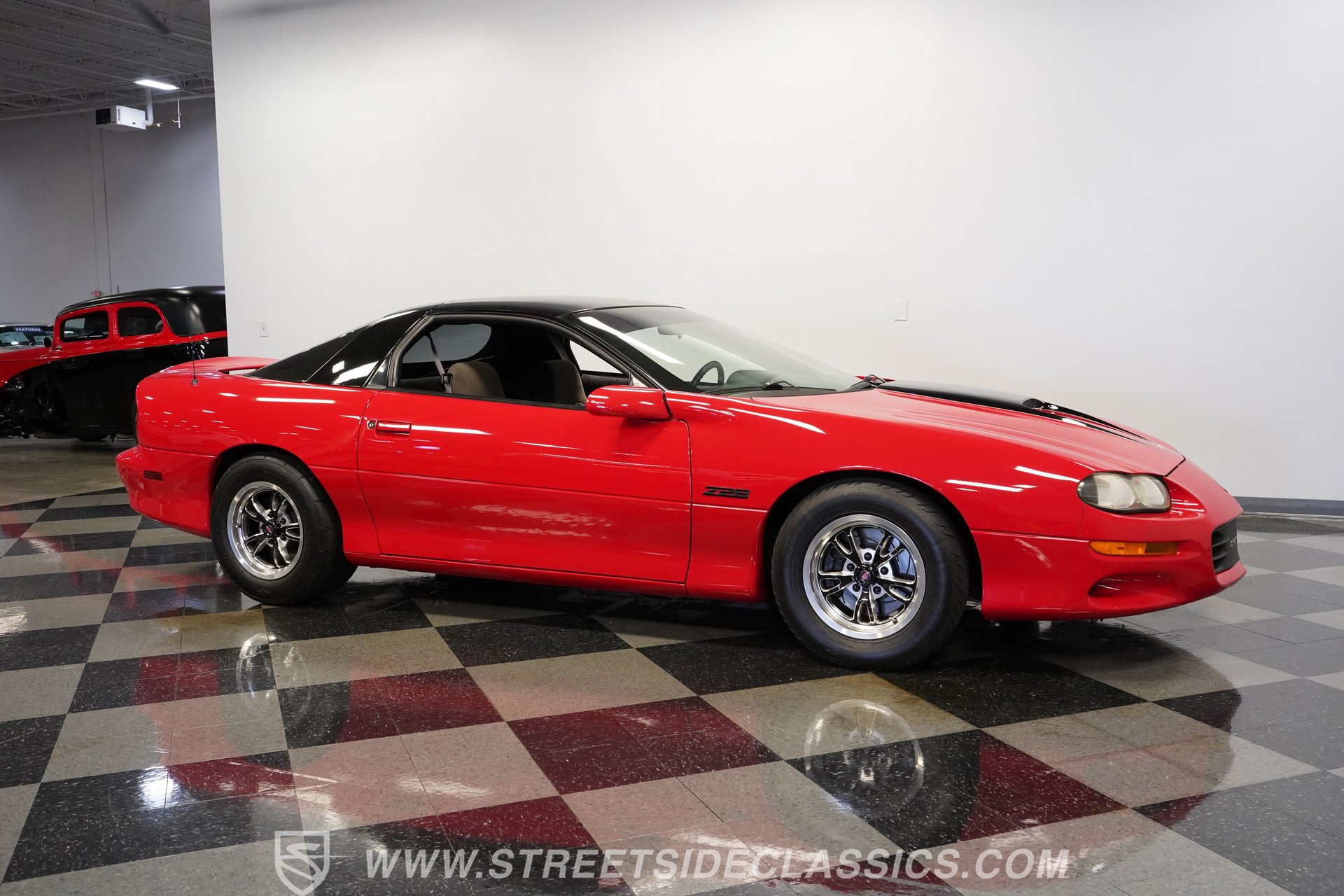 Used 2001 Chevrolet Camaro Z28 RWD image 16