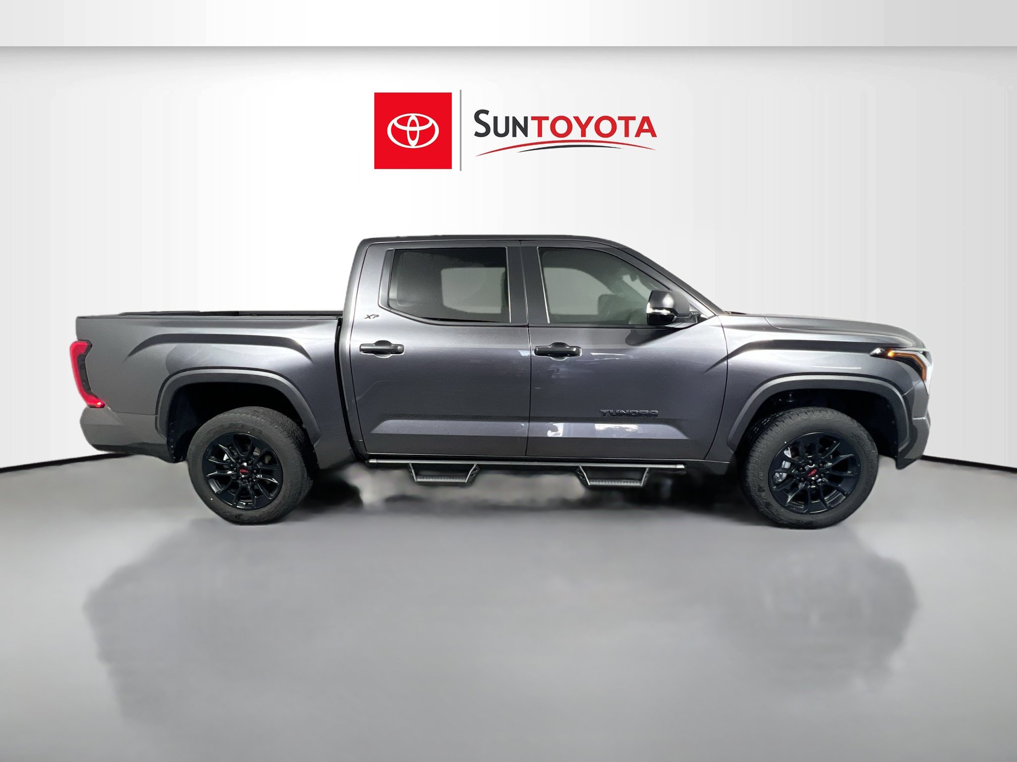 Used 2024 Toyota Tundra SR5 w/ SR5 Convenience Package AWD/4WD image 2