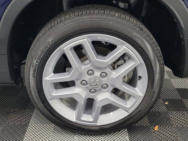 Certified 2025 Honda Passport EX-L image 10