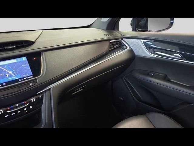Used 2025 Cadillac XT5 Premium Luxury image 31