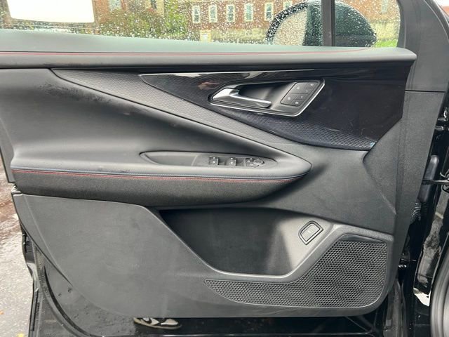 New 2025 Chevrolet Blazer EV RS image 8