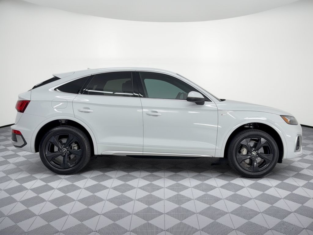 Used 2023 Audi Q5 2.0T Premium Plus w/ Premium Plus Package AWD/4WD image 8