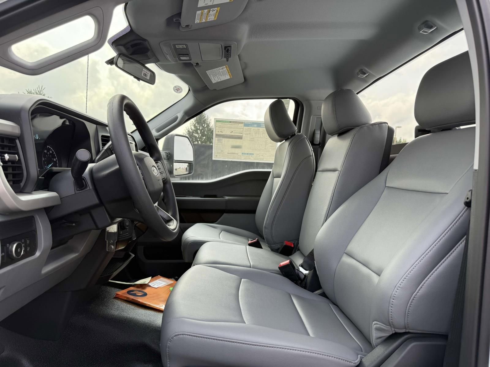 New 2025 Ford F250 XL w/ XL Chrome Package image 9