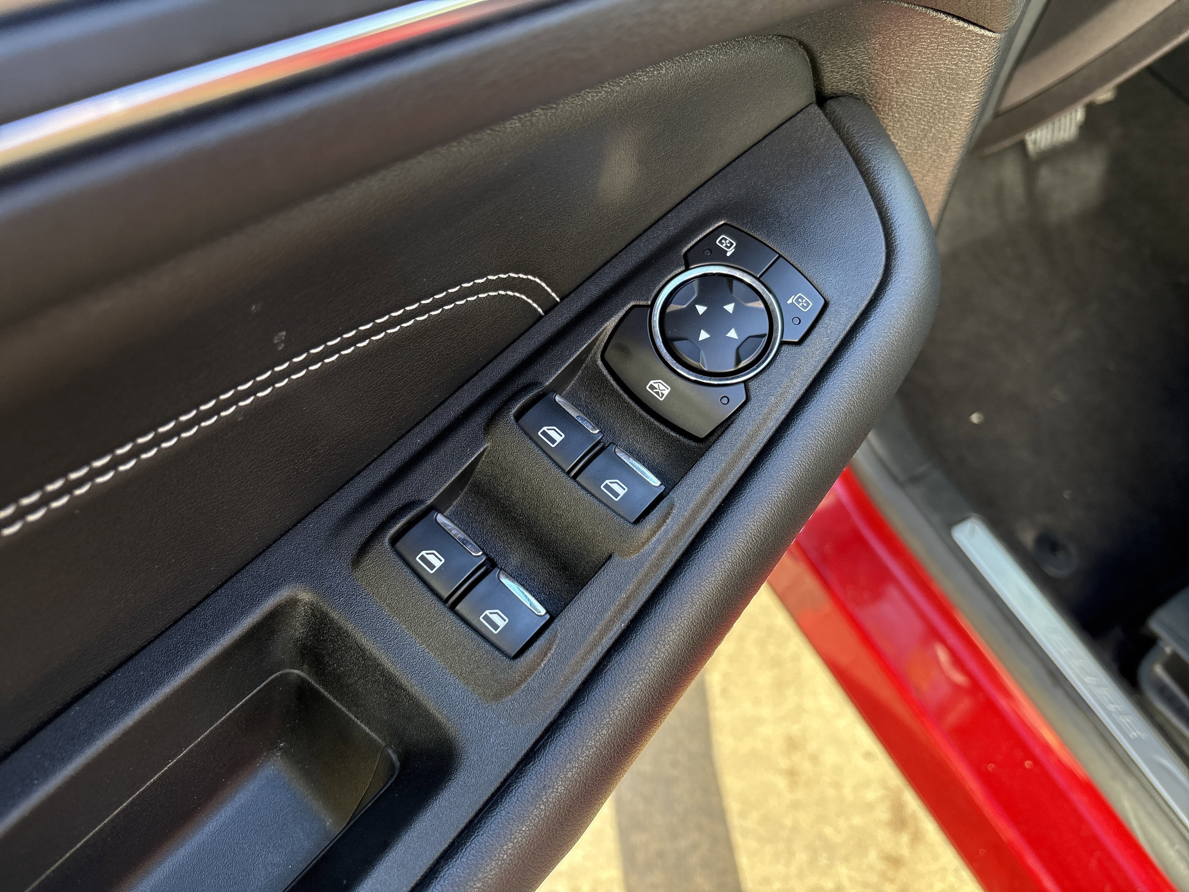 Used 2021 Ford Edge Titanium w/ Equipment Group 301A image 15