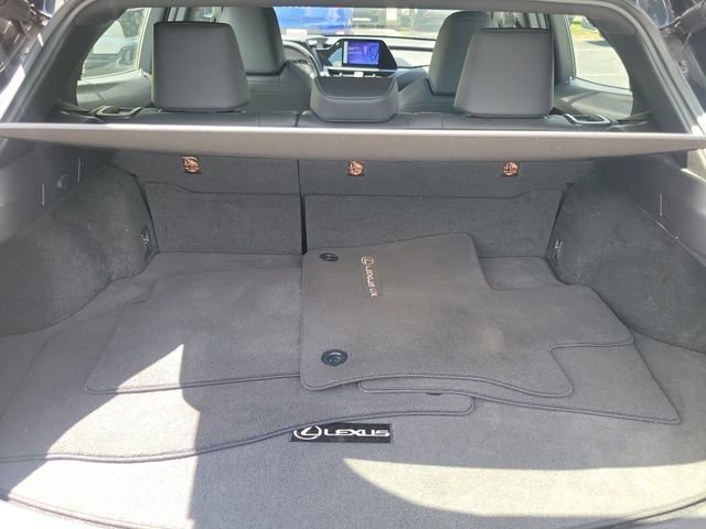 Used 2024 Lexus UX 250h FWD w/ Premium Package image 8