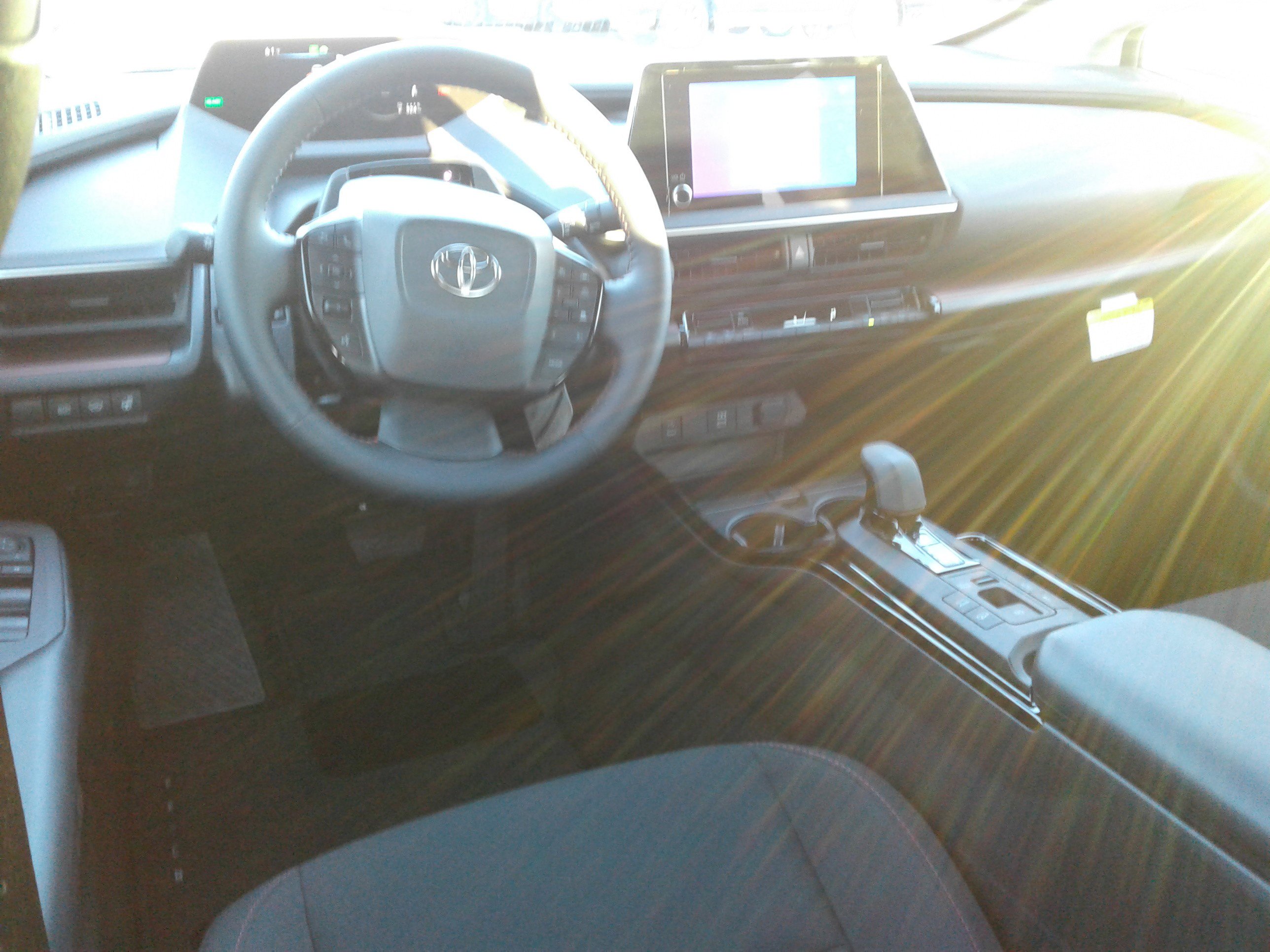 New 2026 Toyota Prius Plug-In Hybrid image 4