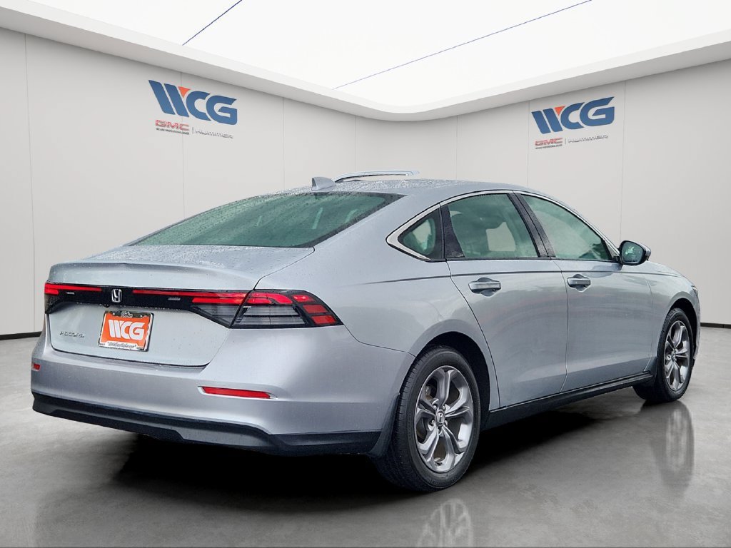 Used 2024 Honda Accord EX image 4