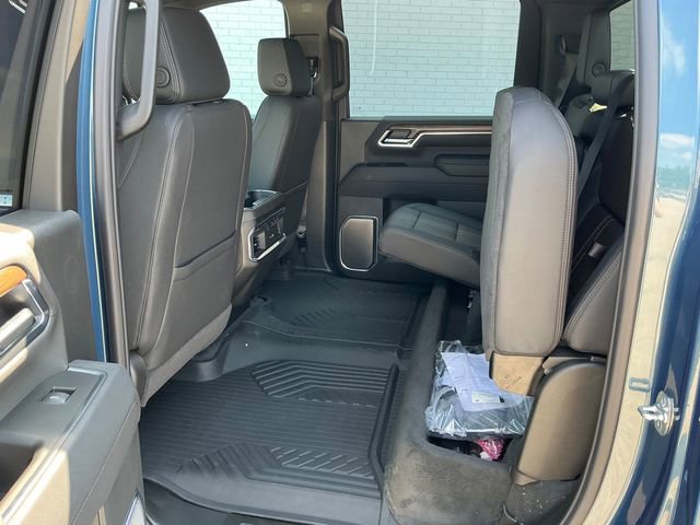 New 2025 Chevrolet Silverado 3500 High Country w/ Technology Package image 16