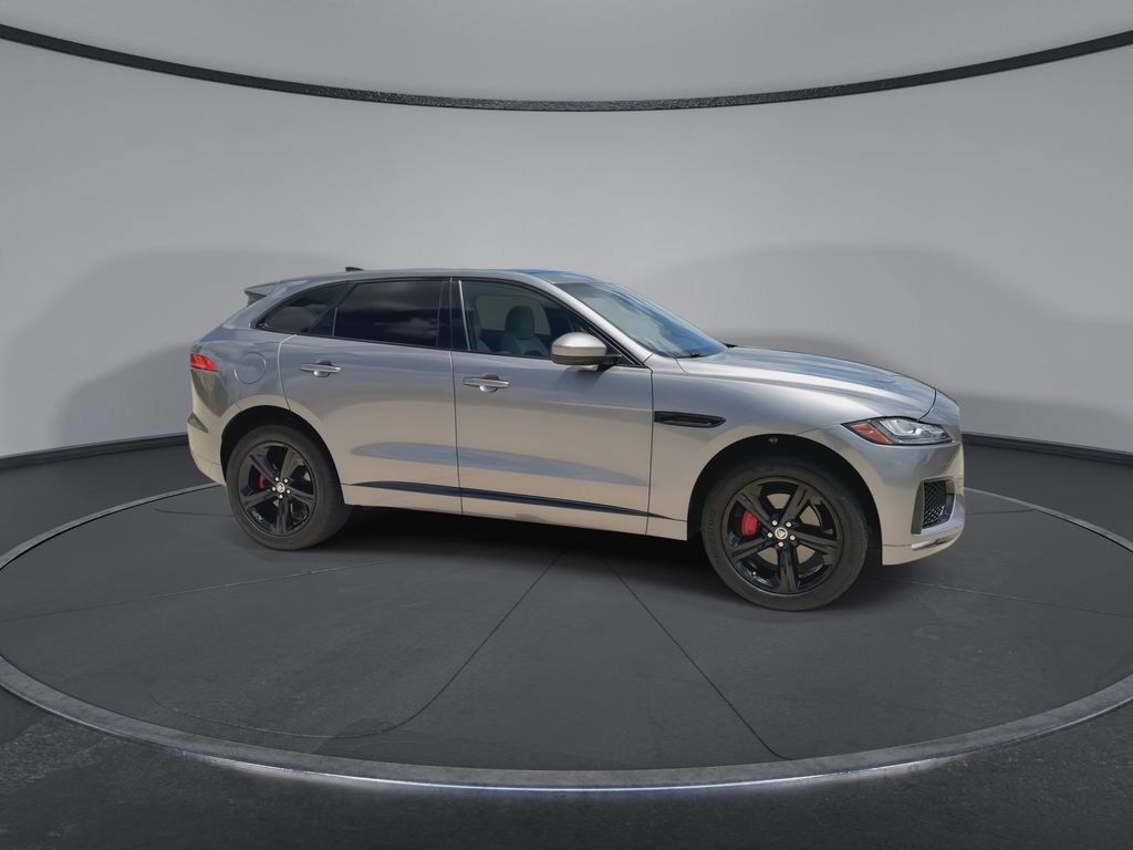 Used 2020 Jaguar F-PACE S AWD/4WD image 2