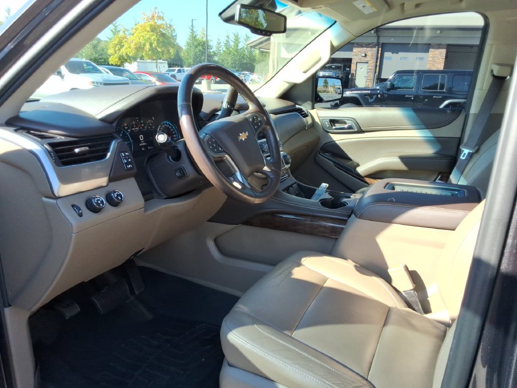 Certified 2017 Chevrolet Suburban LT AWD/4WD image 25