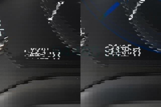 Used 2017 Cadillac Escalade ESV Premium Luxury image 26