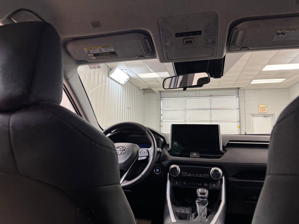 Used 2023 Toyota RAV4 XLE w/ XLE Grade Weather Package image 20