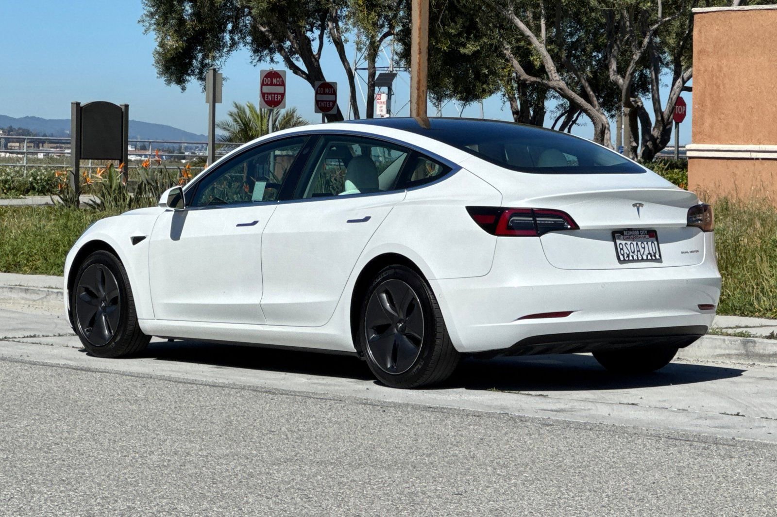 Used 2020 Tesla Model 3 Long Range image 6