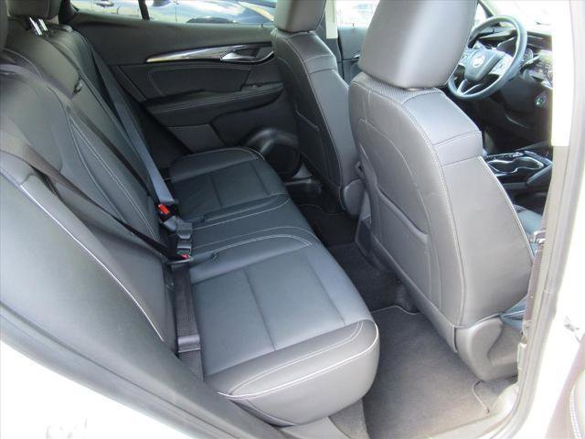 Certified 2023 Buick Envision Essence image 31