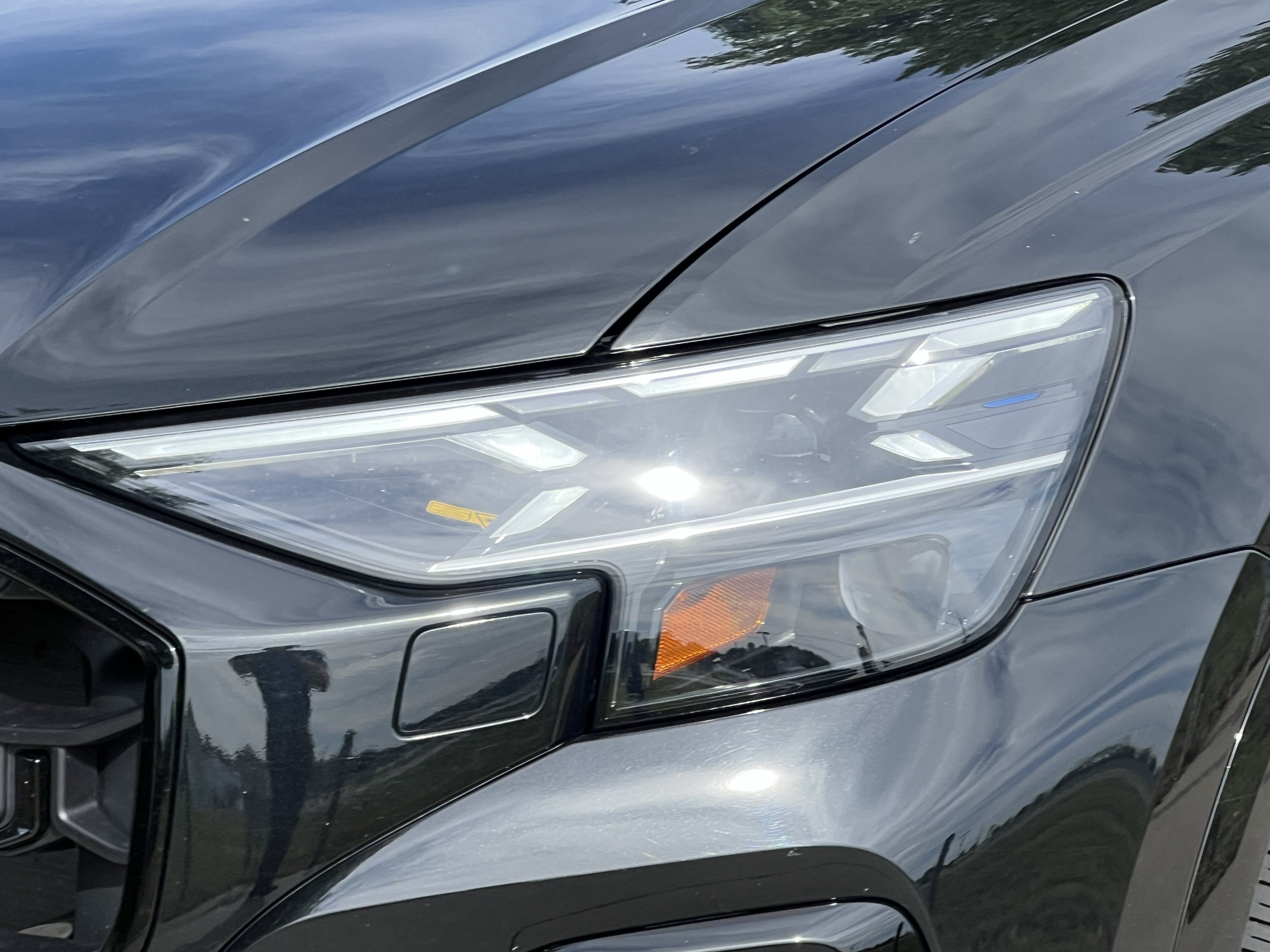 Used 2025 Audi Q8 Prestige AWD/4WD image 7