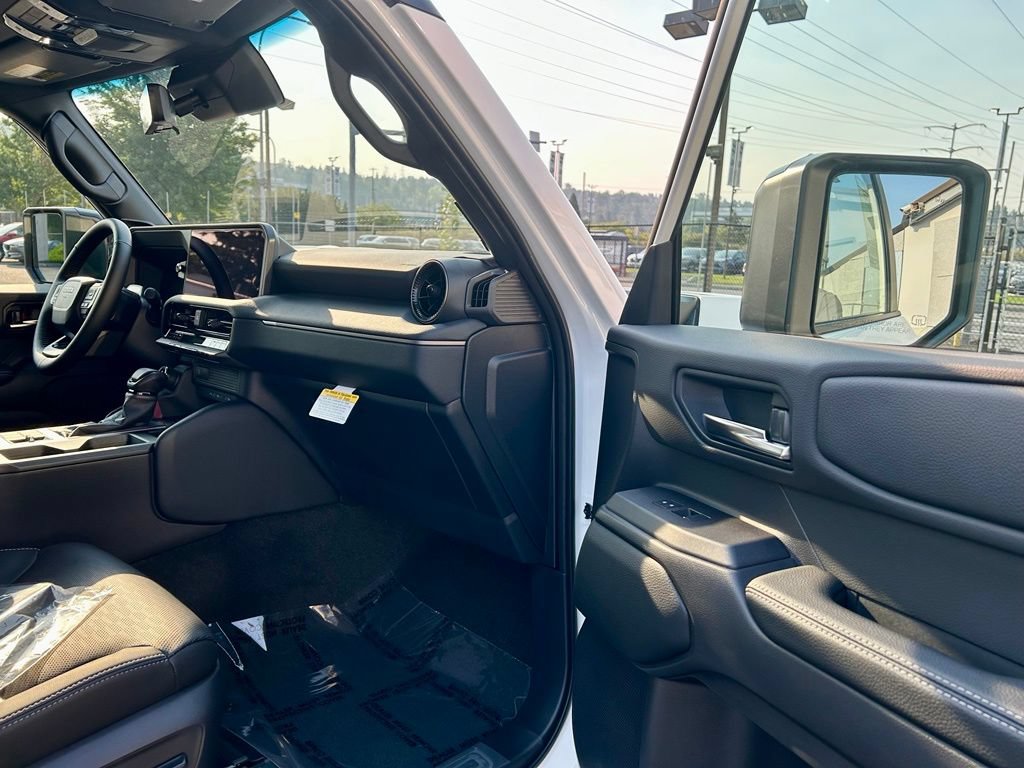 New 2027 Toyota Land Cruiser AWD/4WD image 15